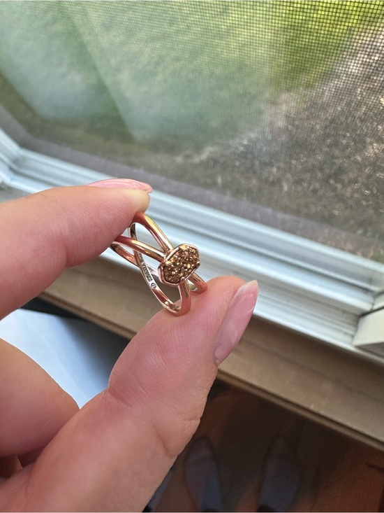 Kendra Scott Jewelry - Kendra Scott Rose Gold Mini Druzy Ring -Size 7